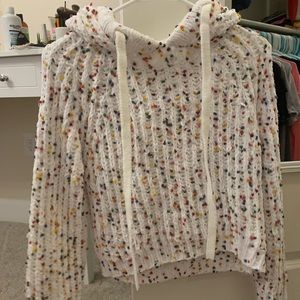 Long sleeve hooded top